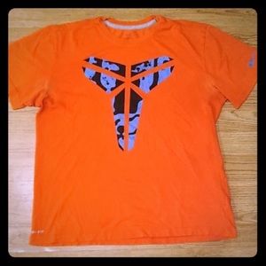 NIKE KOBE BRYANT TSHIRT